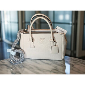 Guess Cream Satchel